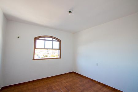 Casa à venda com 160m², 2 quartos e 2 vagas Casa à venda com 160m², 2 quartos e 2 vagasQuarto 2