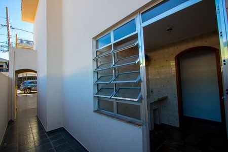 Casa à venda com 160m², 2 quartos e 2 vagas Casa à venda com 160m², 2 quartos e 2 vagasCorredor