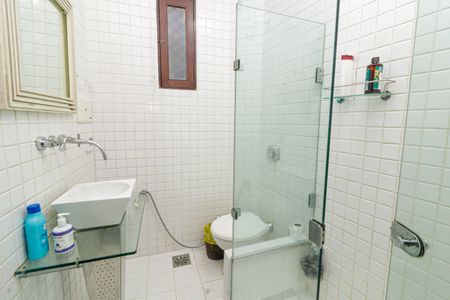 Casa à venda com 600m², 6 quartos e 2 vagasBanheiro Social