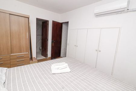 Casa à venda com 600m², 6 quartos e 2 vagasSuíte 3