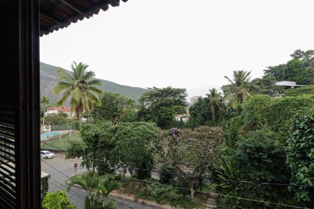 Casa à venda com 600m², 6 quartos e 2 vagasVista da Suíte 1