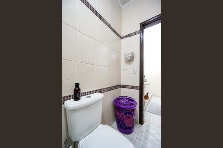 Casa à venda com 407m², 4 quartos e 3 vagasBanheiro da suíte