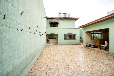 Casa à venda com 407m², 4 quartos e 3 vagasQuintal