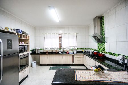 Casa à venda com 407m², 4 quartos e 3 vagasCozinha