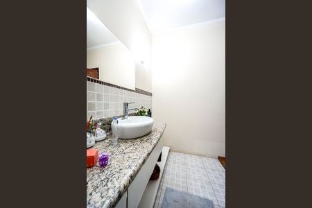 Casa à venda com 407m², 4 quartos e 3 vagasBanheiro da suíte