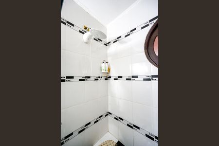 Casa à venda com 407m², 4 quartos e 3 vagasBanheiro social