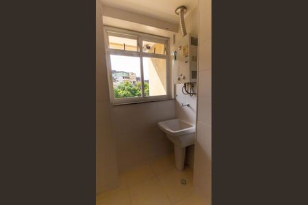 Apartamento para alugar com 72m², 2 quartos e 1 vagaÁrea de Serviço