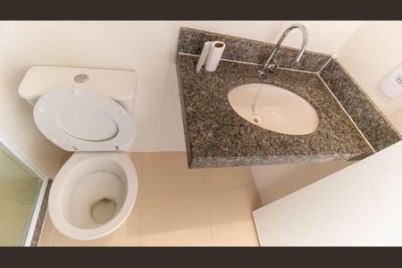 Apartamento para alugar com 72m², 2 quartos e 1 vagaBanheiro Social