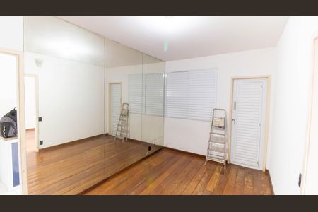 Apartamento para alugar com 40m², 1 quarto e 1 vaga Apartamento para alugar com 40m², 1 quarto e 1 vagaSala