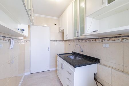 Apartamento para alugar com 64m², 3 quartos e 1 vaga Apartamento para alugar com 64m², 3 quartos e 1 vagaCozinha e área de serviço