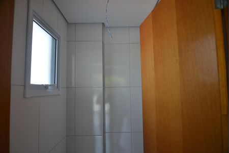 Apartamento à venda com 100m², 2 quartos e 1 vagaBanheiro de serviço