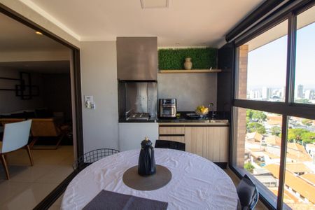 Apartamento para alugar com 220m², 4 quartos e 3 vagas Apartamento para alugar com 220m², 4 quartos e 3 vagasVaranda da Sala