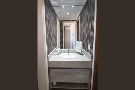 Apartamento para alugar com 220m², 4 quartos e 3 vagas Apartamento para alugar com 220m², 4 quartos e 3 vagasLavabo