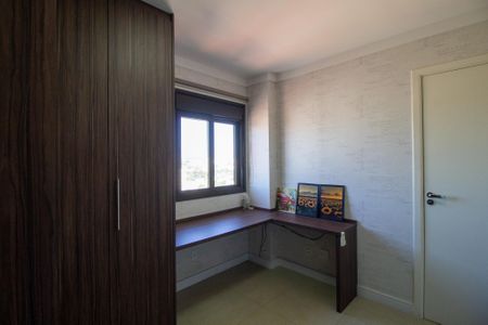 Apartamento para alugar com 220m², 4 quartos e 3 vagas Apartamento para alugar com 220m², 4 quartos e 3 vagasQuarto