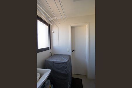 Apartamento para alugar com 220m², 4 quartos e 3 vagas Apartamento para alugar com 220m², 4 quartos e 3 vagasÁrea de Serviço