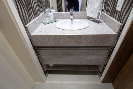 Apartamento para alugar com 220m², 4 quartos e 3 vagas Apartamento para alugar com 220m², 4 quartos e 3 vagasLavabo