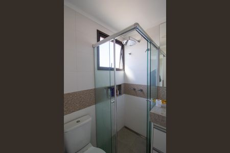 Apartamento para alugar com 220m², 4 quartos e 3 vagas Apartamento para alugar com 220m², 4 quartos e 3 vagasBanheiro da Suíte 3