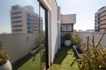 Apartamento para alugar com 220m², 4 quartos e 3 vagas Apartamento para alugar com 220m², 4 quartos e 3 vagasÁrea Externa