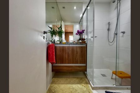 Apartamento à venda com 85m², 2 quartos e 2 vagas Apartamento à venda com 85m², 2 quartos e 2 vagasBanheiro Social