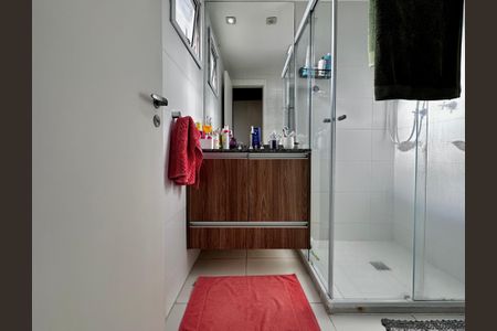 Apartamento à venda com 85m², 2 quartos e 2 vagas Apartamento à venda com 85m², 2 quartos e 2 vagasBanheiro da Suíte