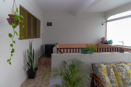 Casa para alugar com 120m², 2 quartos e 1 vagaVaranda