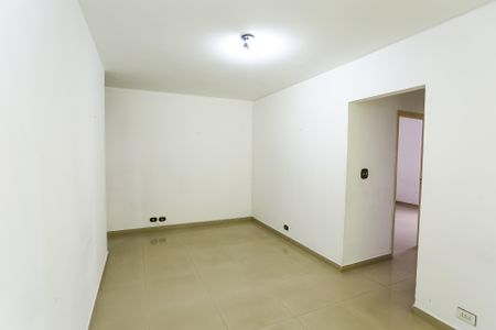 Apartamento para alugar com 70m², 2 quartos e 1 vagaSala