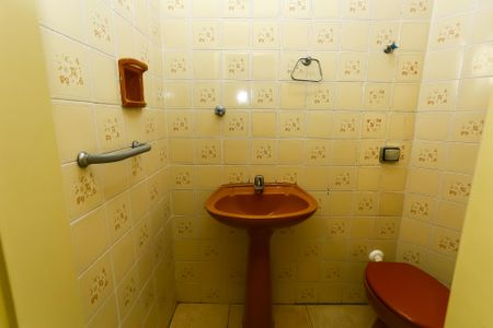 Apartamento para alugar com 70m², 2 quartos e 1 vagaÁrea de Serviço