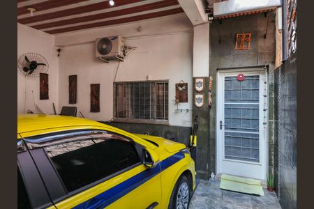 Casa à venda com 280m², 2 quartos e 2 vagasGaragem