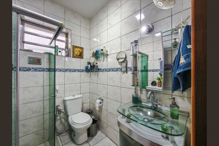 Casa à venda com 280m², 2 quartos e 2 vagasBanheiro Corredor