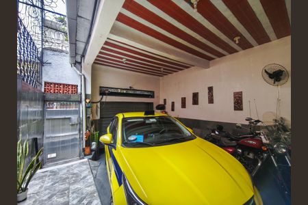 Casa à venda com 280m², 2 quartos e 2 vagasVista da Sala