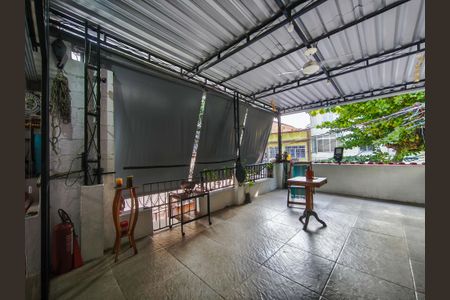 Casa à venda com 280m², 2 quartos e 2 vagasTerraço