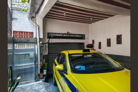 Casa à venda com 280m², 2 quartos e 2 vagasGaragem