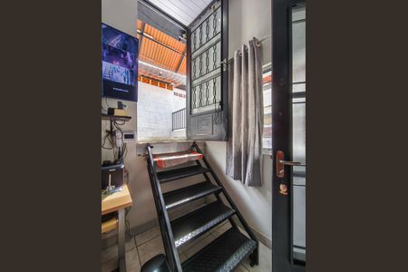 Casa à venda com 280m², 2 quartos e 2 vagasQuarto 2