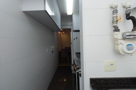 Apartamento à venda com 52m², 2 quartos e 2 vagas Apartamento à venda com 52m², 2 quartos e 2 vagasCozinha / Área de Serviço