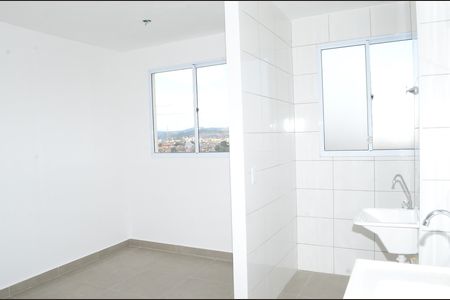 Apartamento para alugar com 41m², 2 quartos e 1 vagaSala/Cozinha