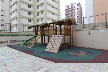 Apartamento à venda com 250m², 2 quartos e 3 vagasÁrea Comum - Playground