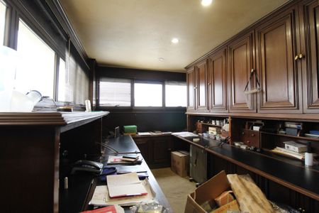 Apartamento à venda com 250m², 2 quartos e 3 vagasEscritório