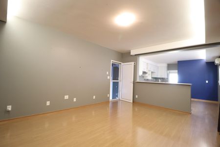 Casa de condomínio para alugar com 316m², 4 quartos e 4 vagasSala 2