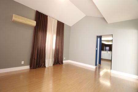 Casa de condomínio para alugar com 316m², 4 quartos e 4 vagasSala 1