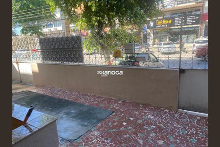 Casa à venda com 216m², 3 quartos e 1 vaga