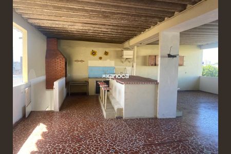 Casa à venda com 216m², 3 quartos e 1 vaga