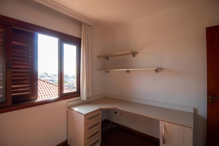 Casa à venda com 250m², 3 quartos e 2 vagasQuarto 2