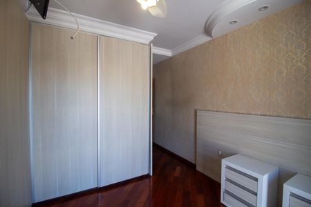 Casa à venda com 250m², 3 quartos e 2 vagasQuarto 3