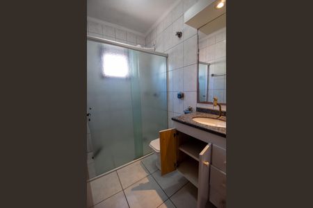 Casa à venda com 250m², 3 quartos e 2 vagasBanheiro do Quarto 3