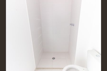 Studio à venda com 28m², 1 quarto e sem vaga Studio à venda com 28m², 1 quarto e sem vagaBanheiro