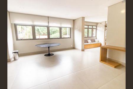 Studio à venda com 28m², 1 quarto e sem vaga Studio à venda com 28m², 1 quarto e sem vagaÁrea comum - Salão de festas