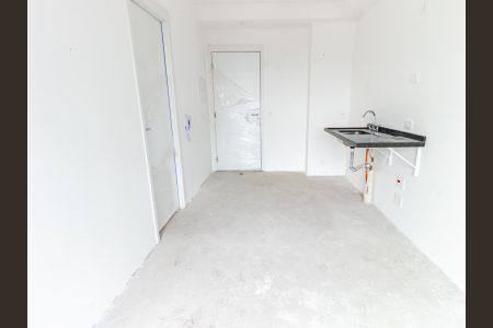 Studio à venda com 28m², 1 quarto e sem vaga Studio à venda com 28m², 1 quarto e sem vagaSala/Cozinha