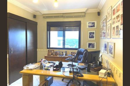 Apartamento à venda com 273m², 4 quartos e 3 vagas