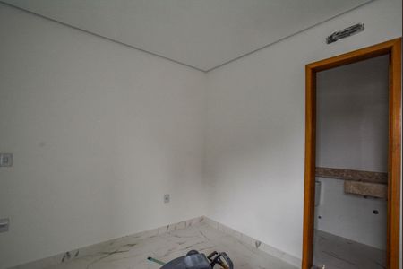 Casa à venda com 120m², 3 quartos e 3 vagas Suíte