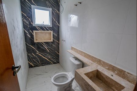 Casa à venda com 120m², 3 quartos e 3 vagasBanheiro Social